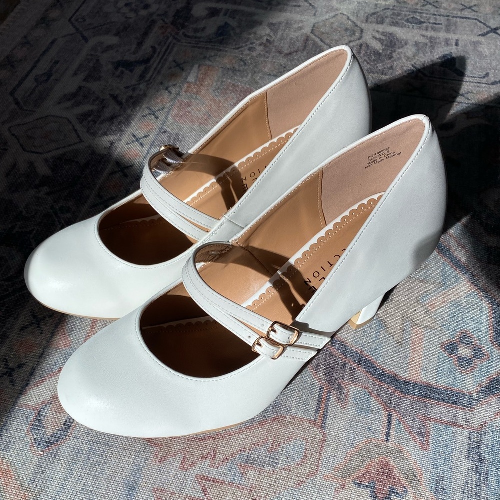 Journee Collection White Mary Jane Heels
